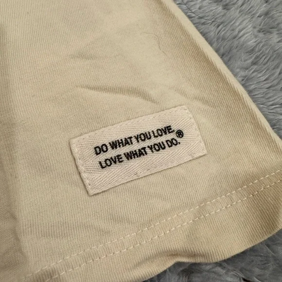 LIFE IS GOOD 100% cotton Rose Graphic Tee | Women’s Small - Picture 2 of 5